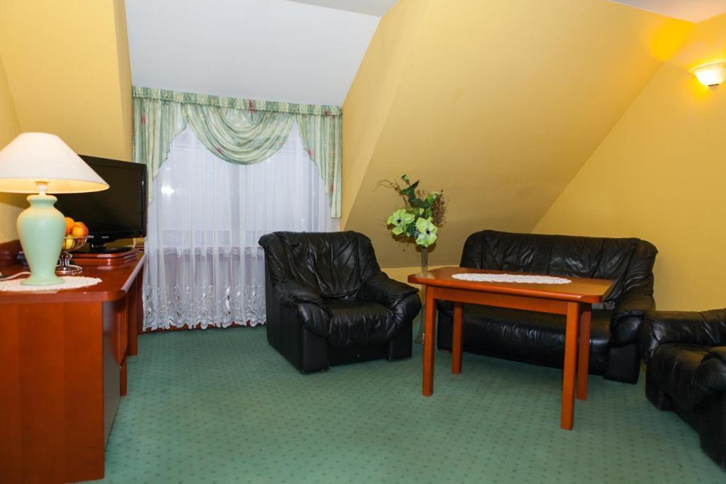 Hotel Rebajlo Piła Rom bilde