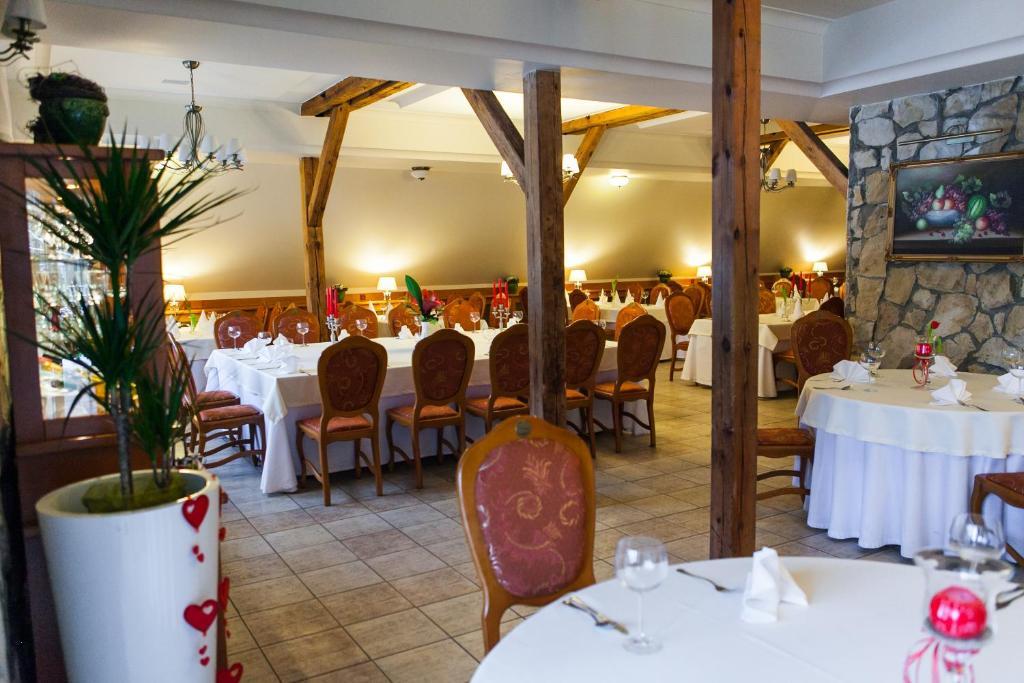 Hotel Rebajlo Piła Eksteriør bilde