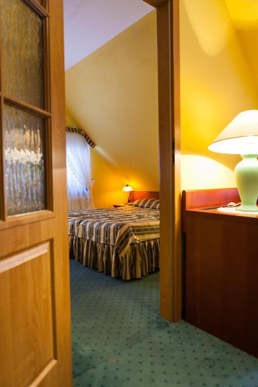 Hotel Rebajlo Piła Eksteriør bilde